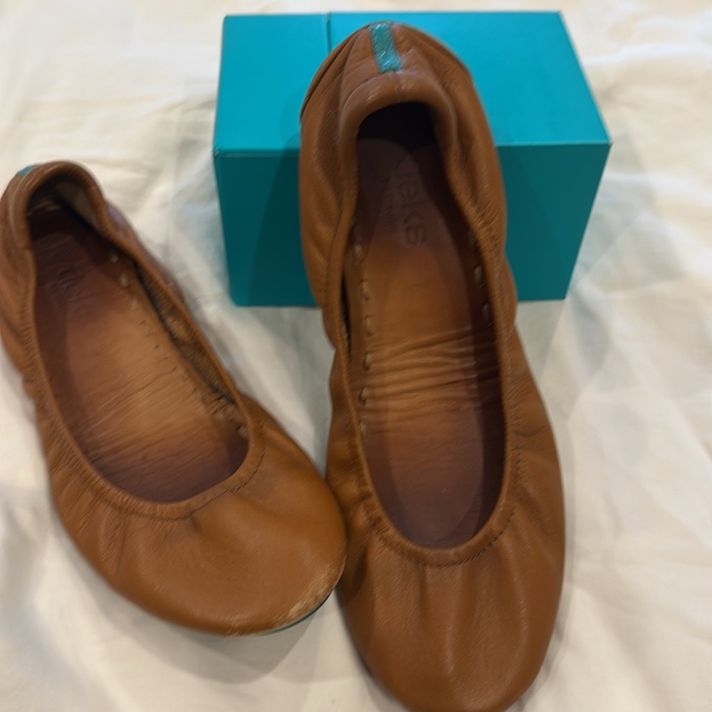 Tieks Women's Chestnut Leather Flats
